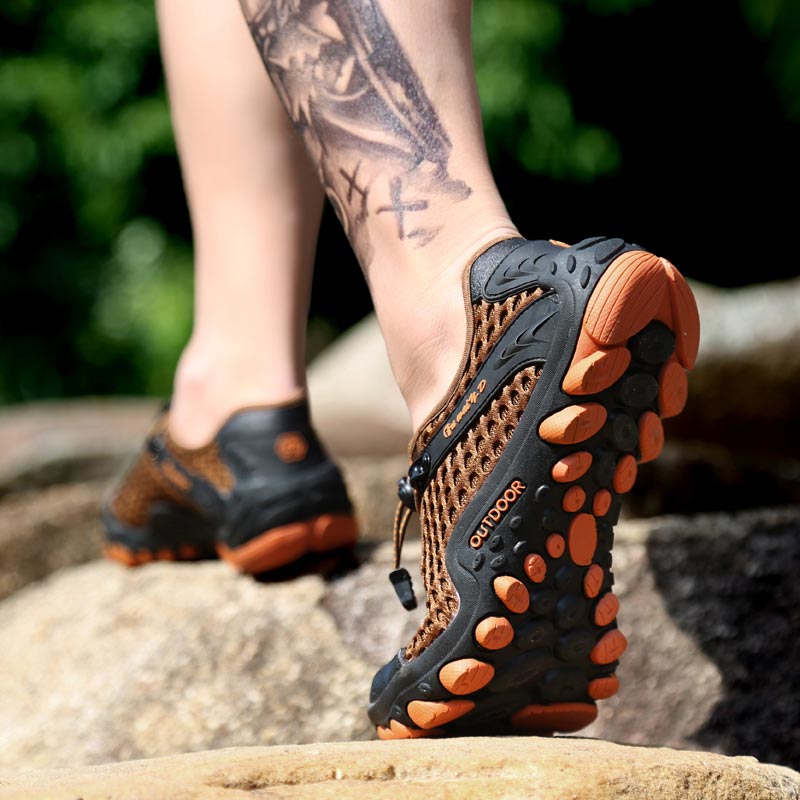 Pilates Yoga Go - Trekking Gunung Sepatu Olahraga Pria Basket
