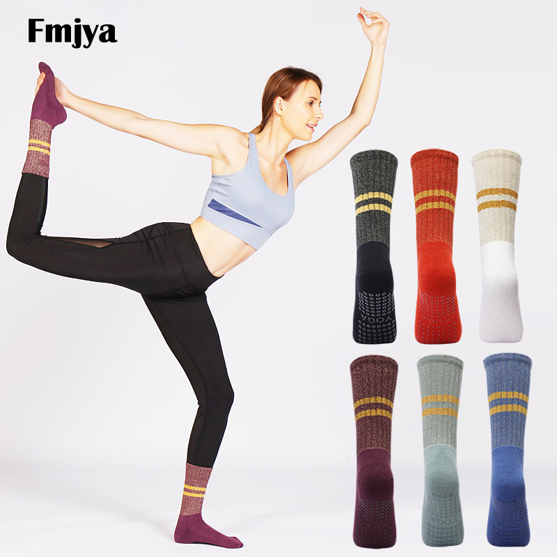 Pilates Yoga Grip Socks - Kaus Kaki Yoga dengan Pegangan Anti