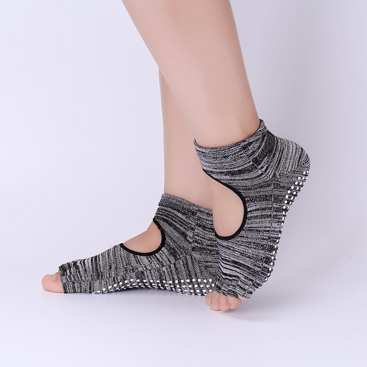 Kaus Kaki Yoga Anti Selip deng - Pilates Yoga Grip Socks ulasan dan harga
