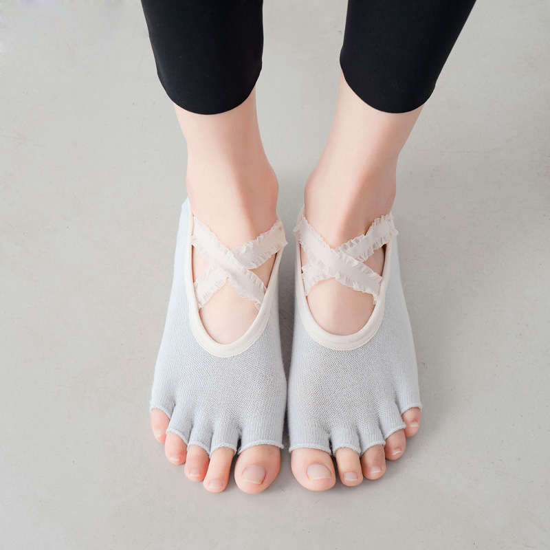 Kaus Kaki Yoga Lima Jari Balut - Pilates Yoga Grip Socks ulasan dan harga